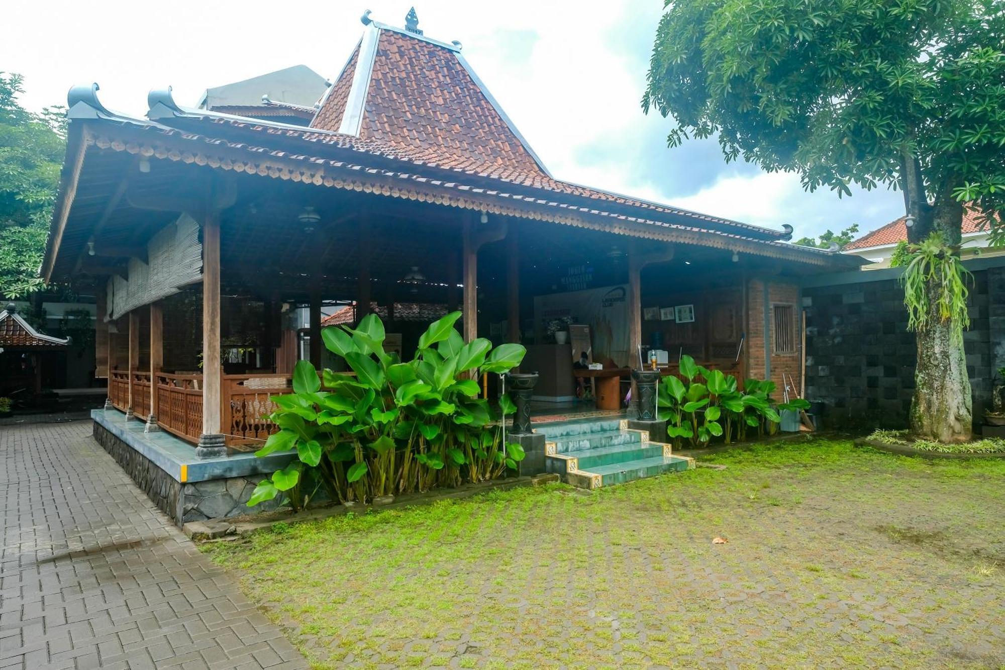 Joglo Manggisan Syariah Yogyakarta
