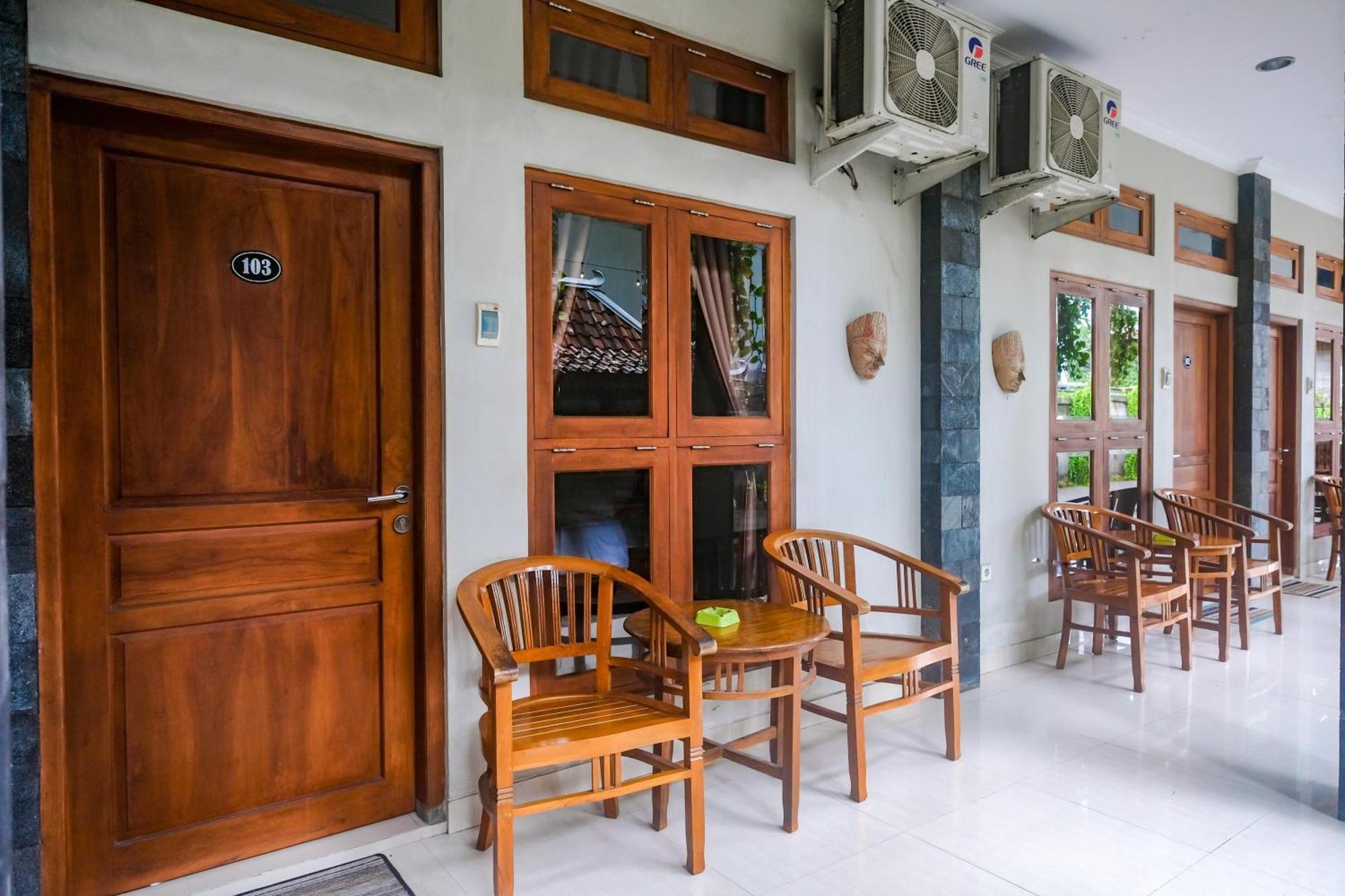 Joglo Manggisan Syariah Hotel